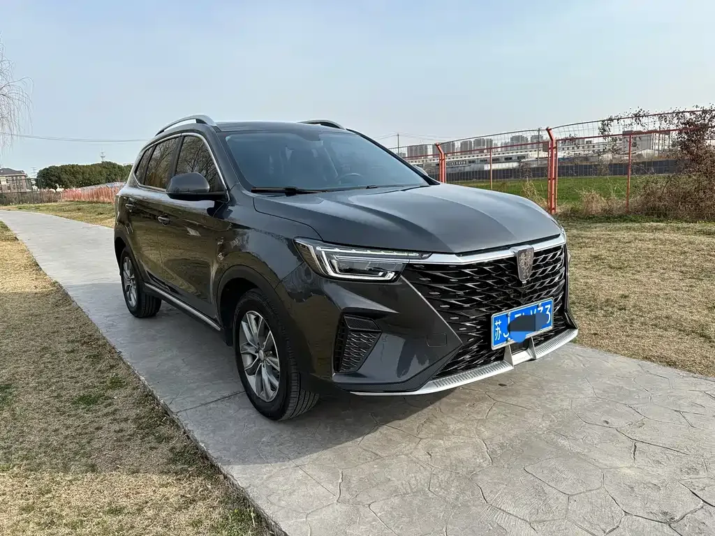 Roewe RX5 — фото 10