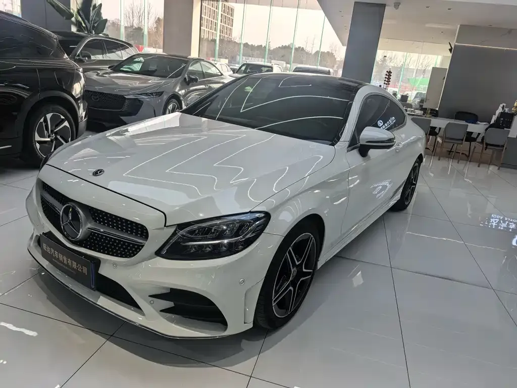 Mercedes-Benz C-Class (Import) — фото 1