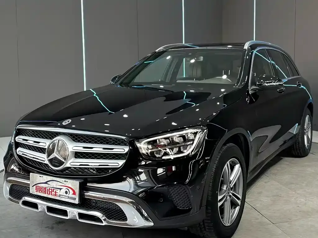 Mercedes-Benz GLC — фото 1