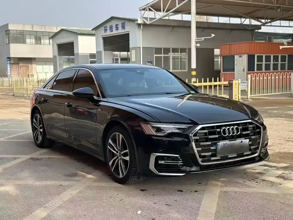 Audi A6L — фото 5