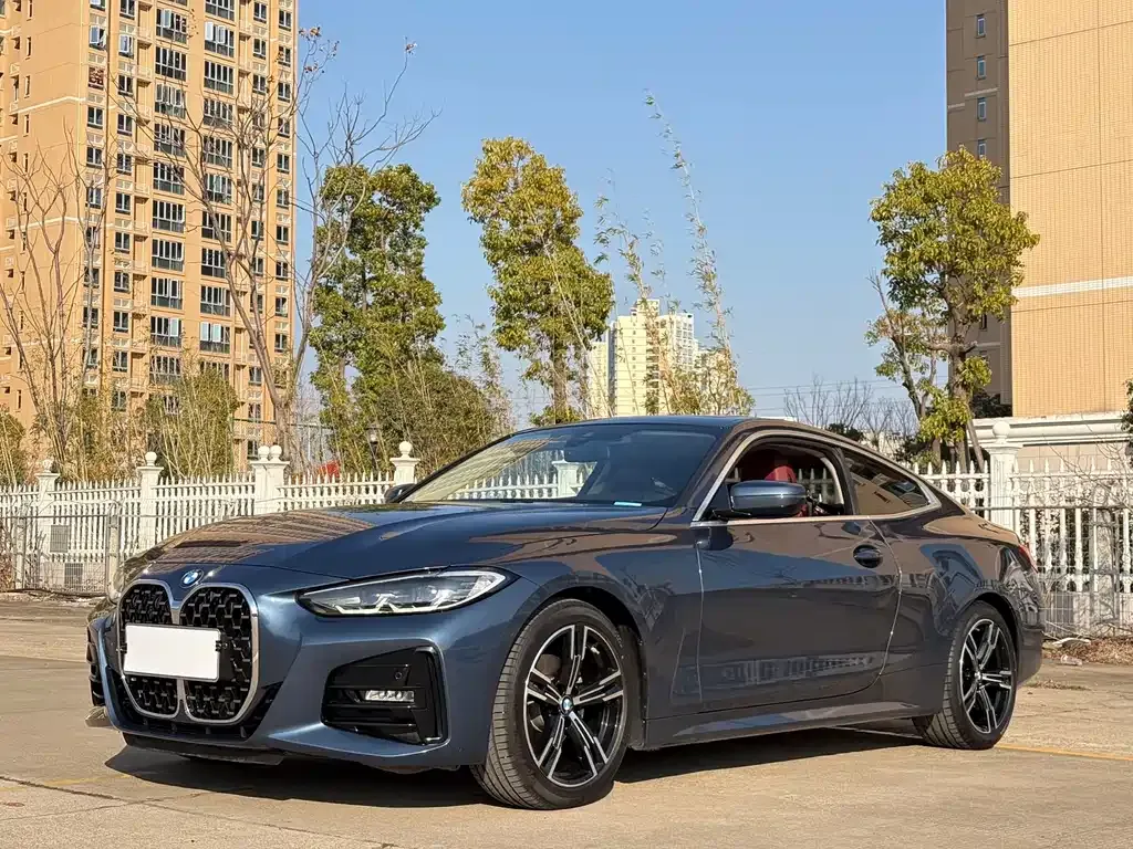 BMW 4 Series — фото 1