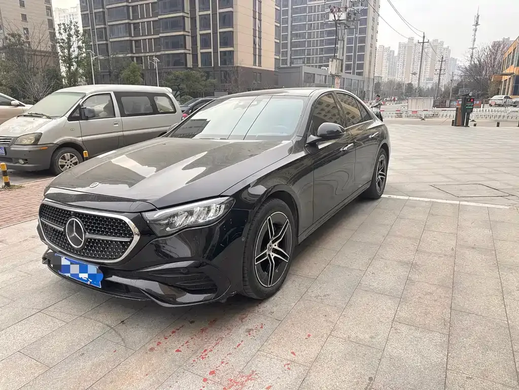 Mercedes-Benz E-Class (Import) — фото 1