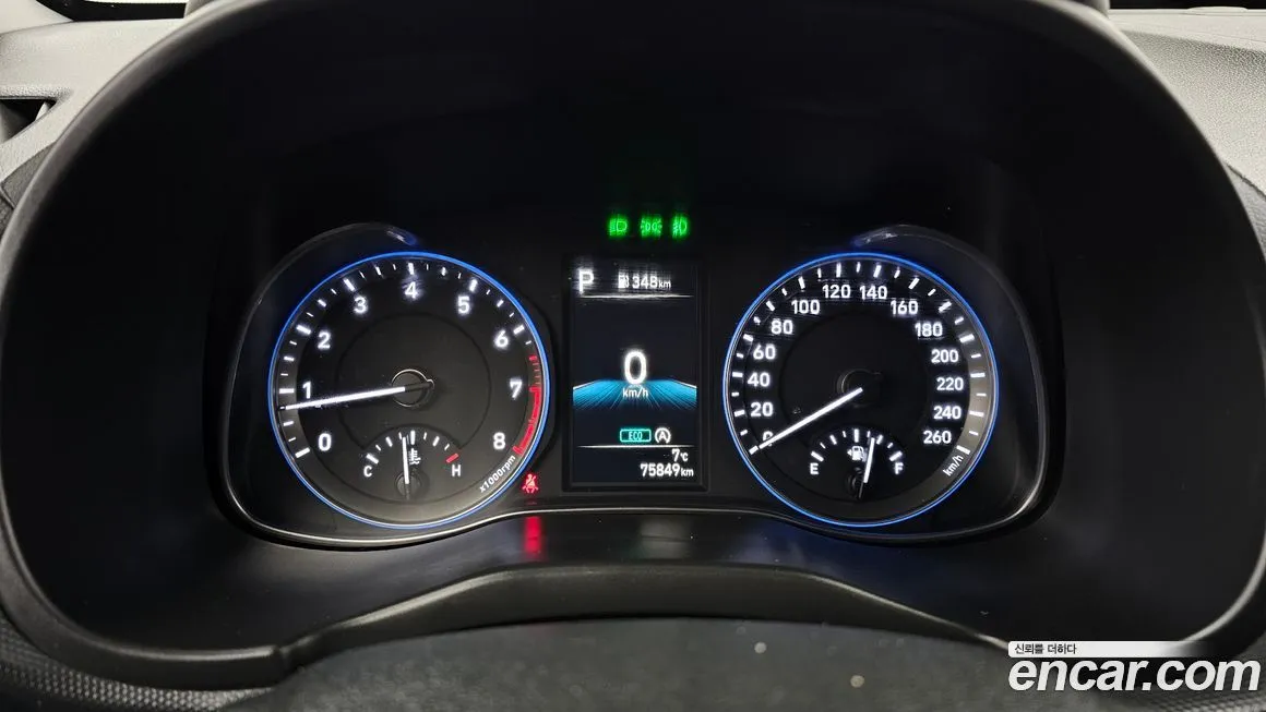 Hyundai Kona — фото 9