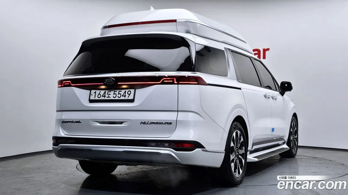 Kia Carnival — фото 4