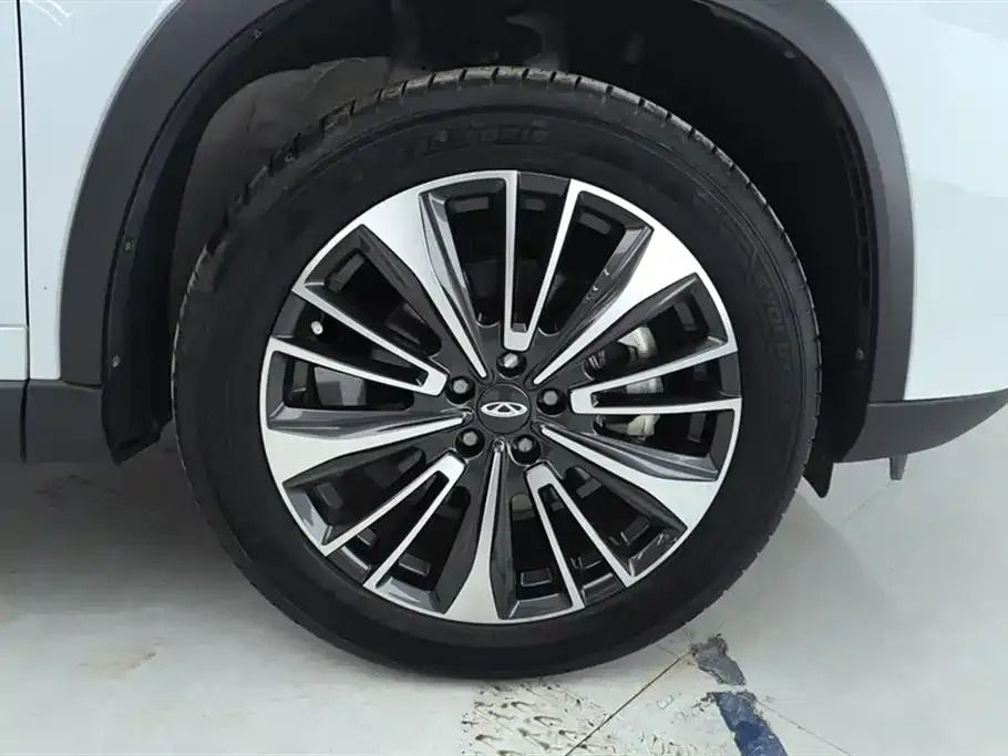 Chery Tiggo 8 PLUS — фото 7