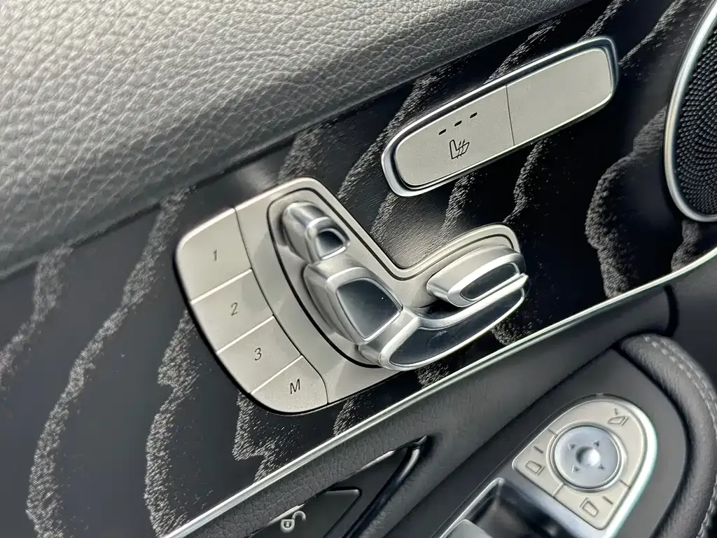 Mercedes-Benz C-Class (Import) — фото 10