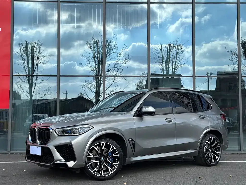 BMW X5 M — фото 1
