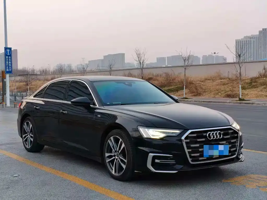 Audi A6L — фото 6