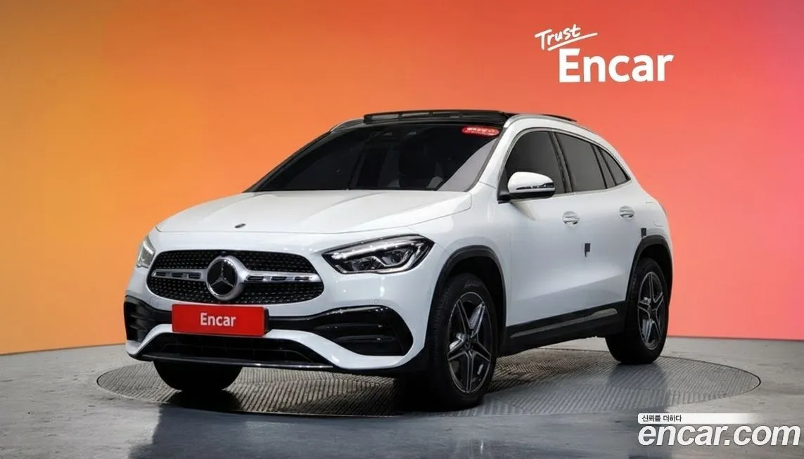 Mercedes-Benz GLA-Class — фото 1