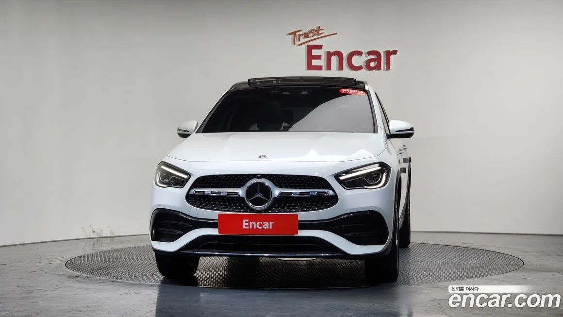 Mercedes-Benz GLA-Class — фото 2