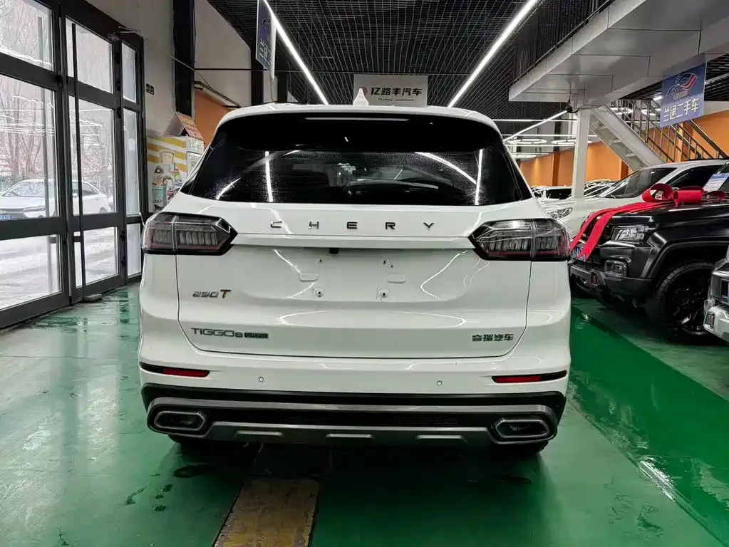 Chery Tiggo 8 PLUS — фото 8