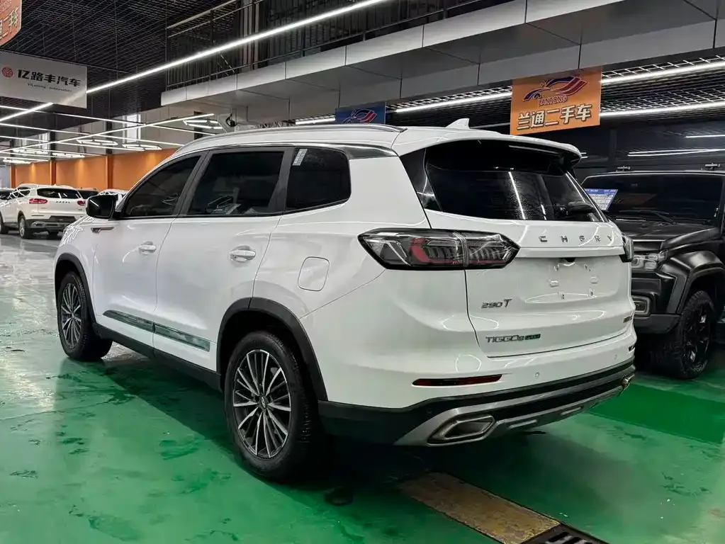 Chery Tiggo 8 PLUS — фото 9