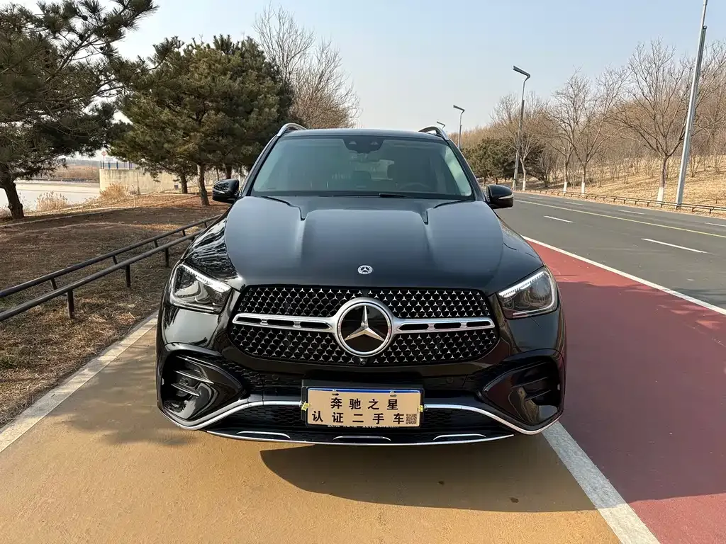 Mercedes-Benz GLE — фото 6