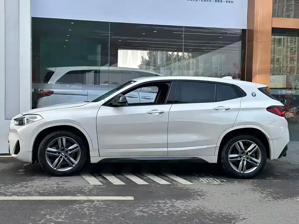BMW X2 — фото 2