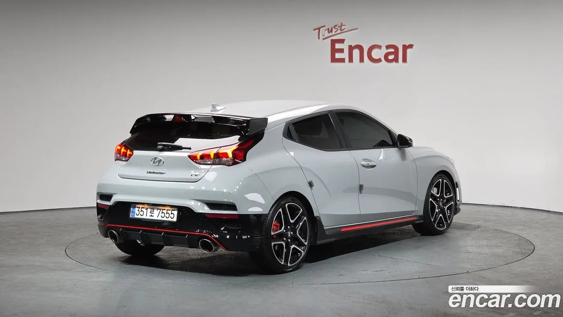 Hyundai Veloster — фото 4