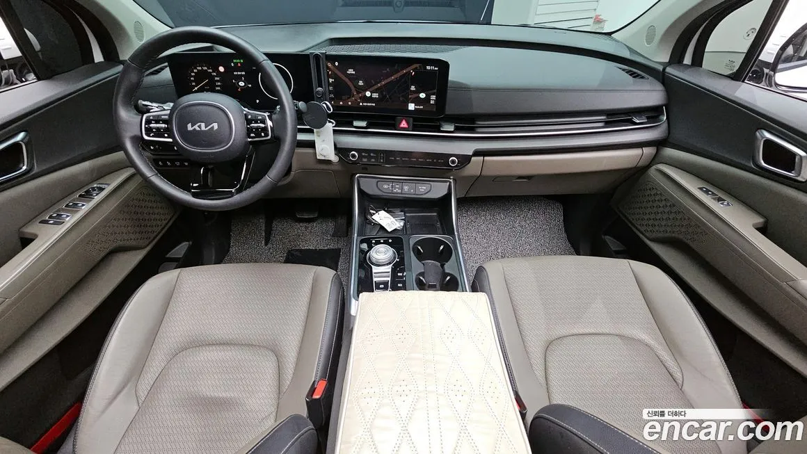 Kia Carnival — фото 10