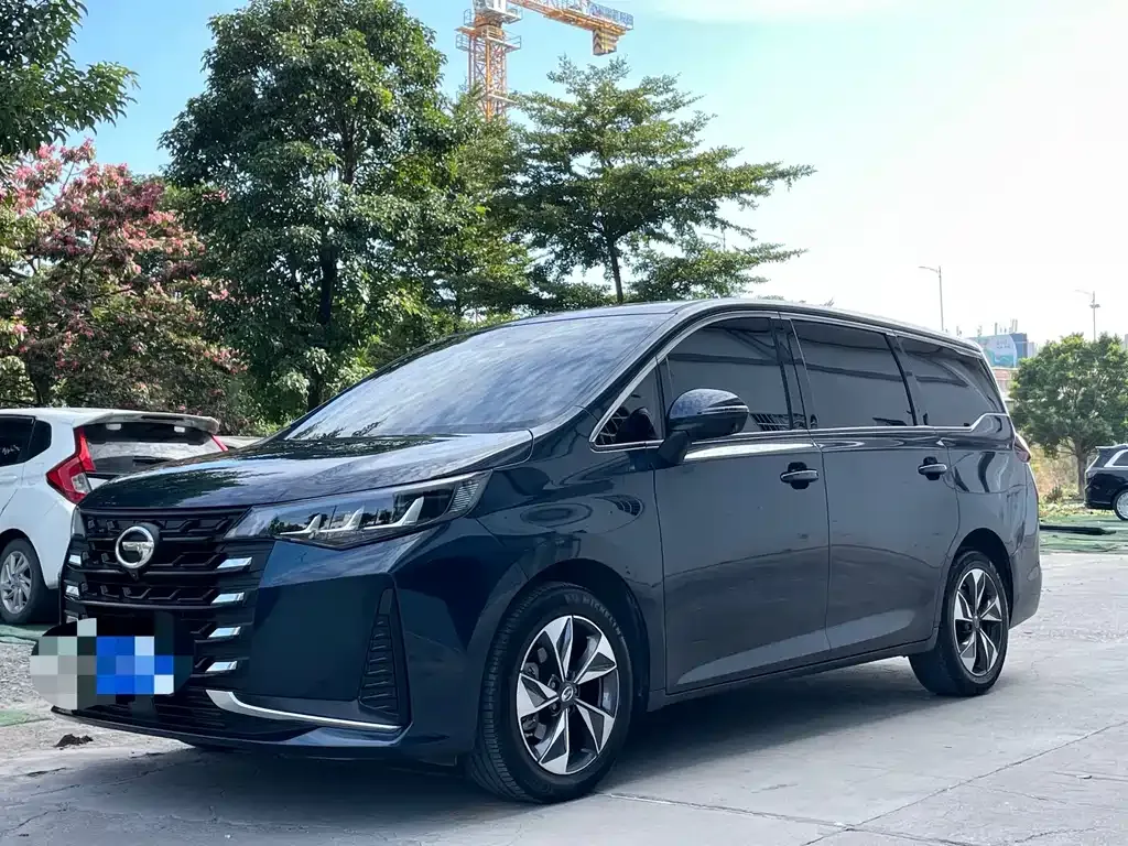 GAC Motor Trumpchi M6 — фото 1