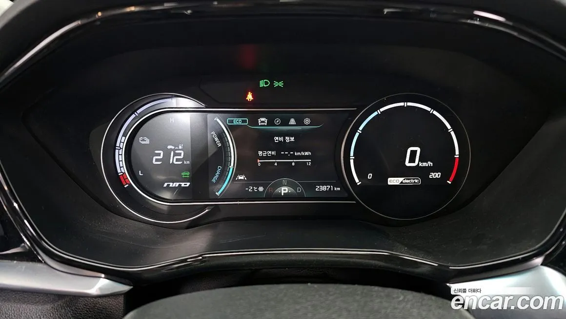 Kia Niro — фото 6