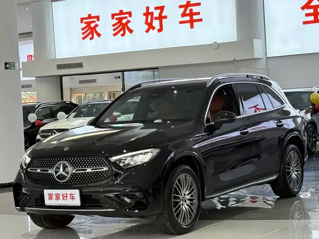 Mercedes-Benz GLC — фото 1