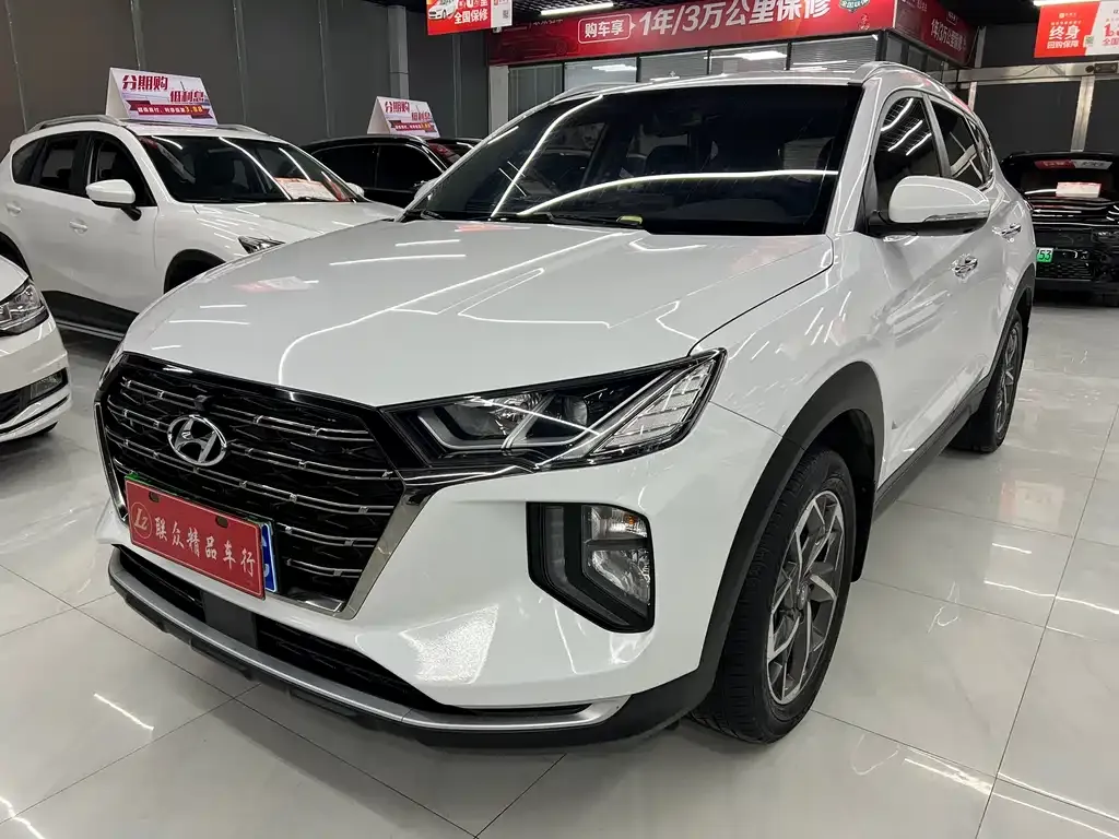 Hyundai Tucson — фото 9