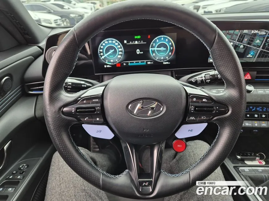 Hyundai AVANTE — фото 3