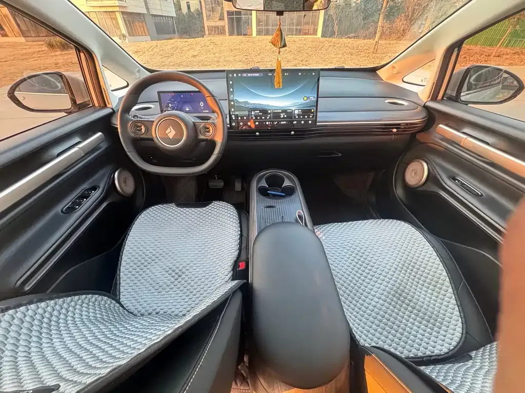 Baojun Yunduo — фото 10