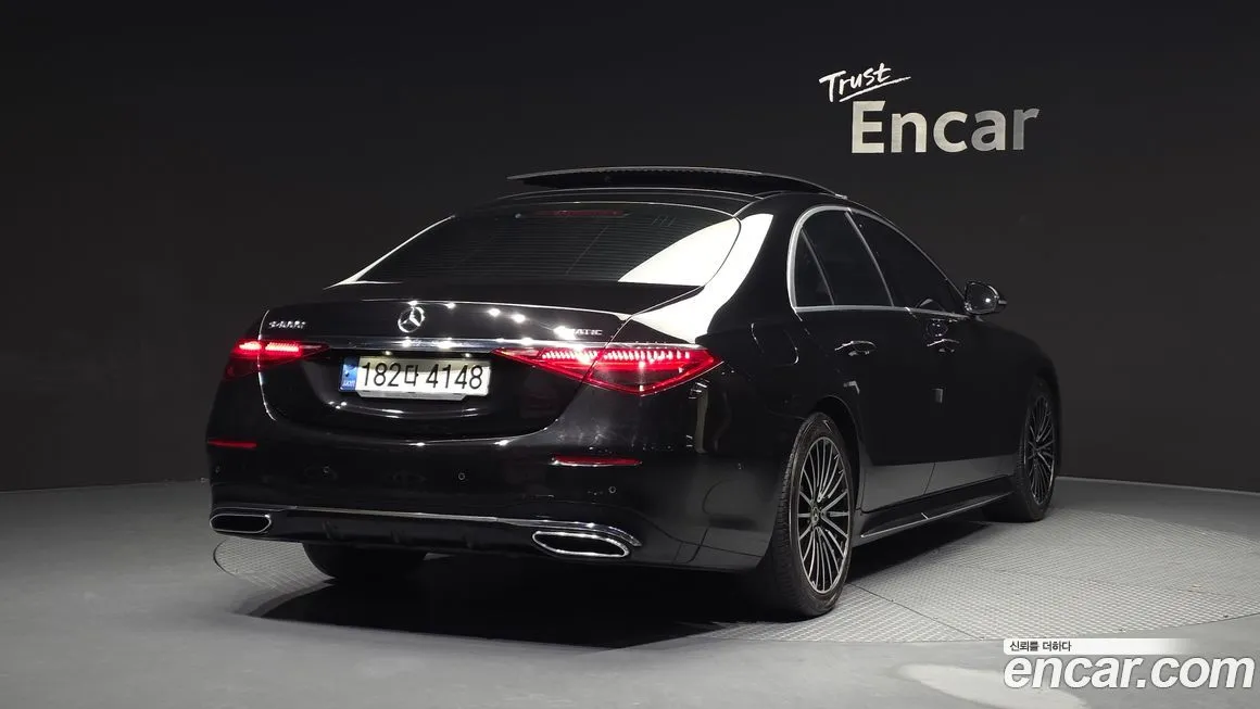 Mercedes-Benz S-Class — фото 2
