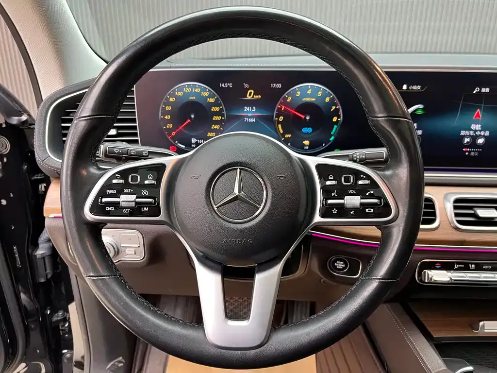 Mercedes-Benz GLE New Energy — фото 7