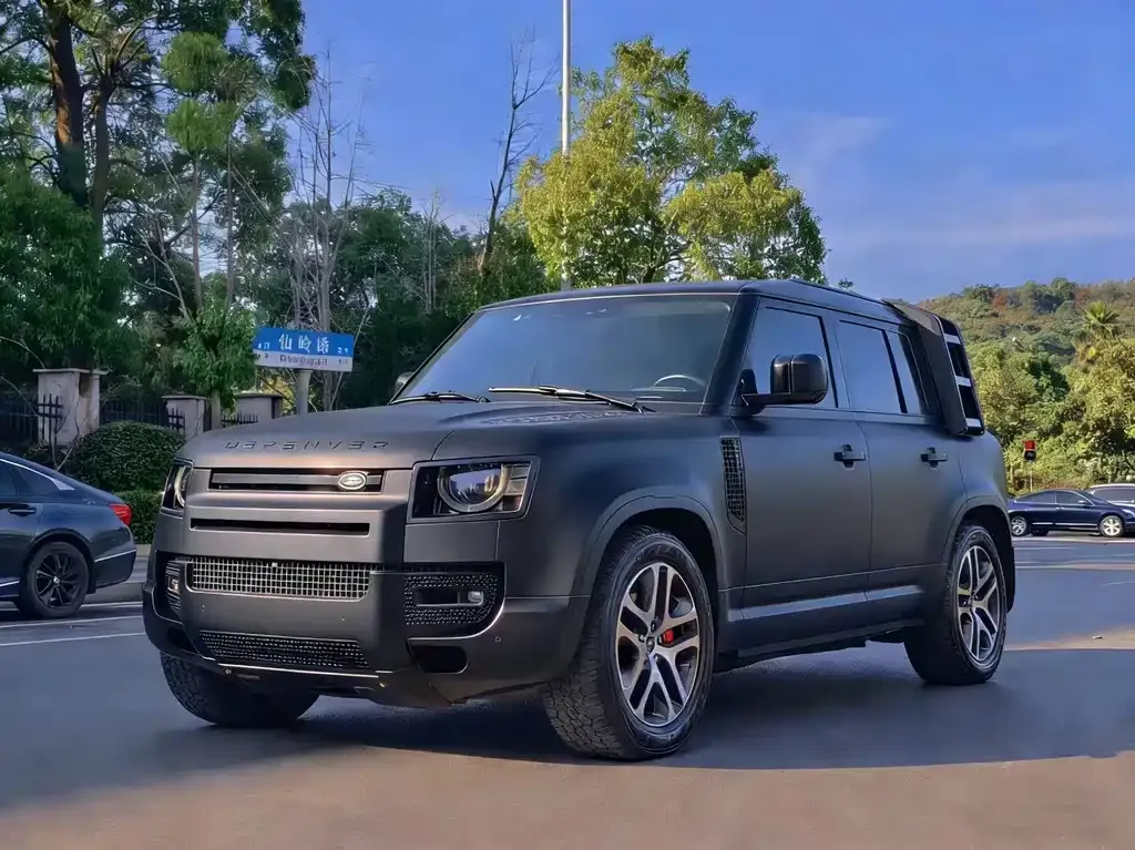 Land Rover Defender — фото 9