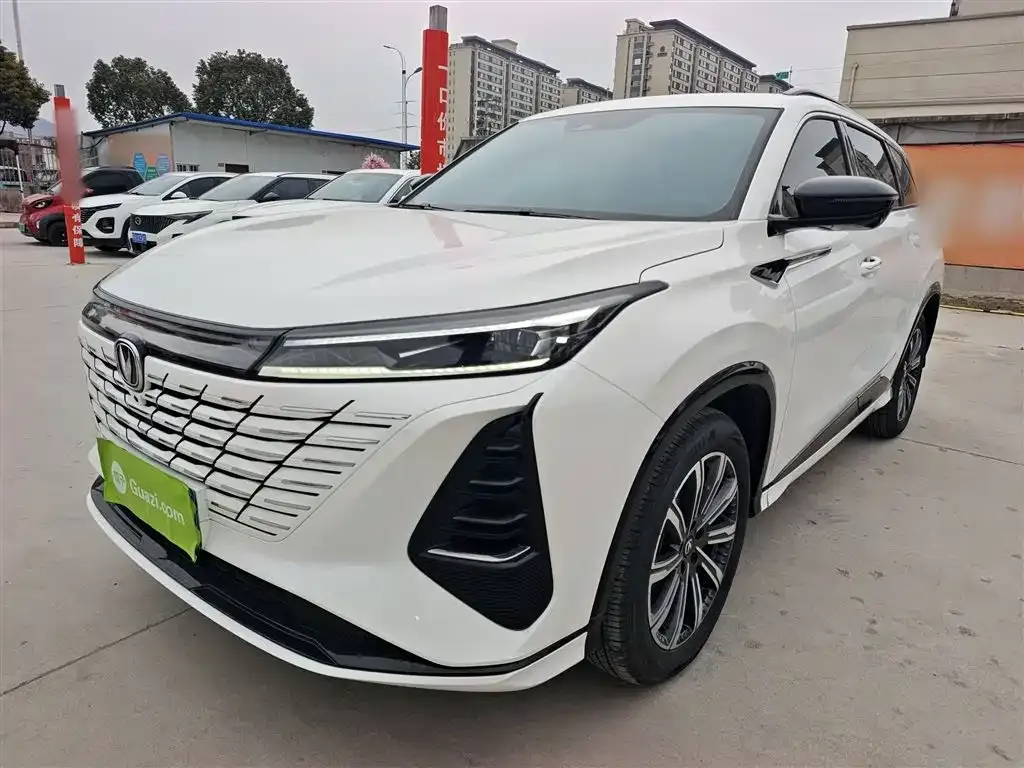 Changan CS75PLUS — фото 2