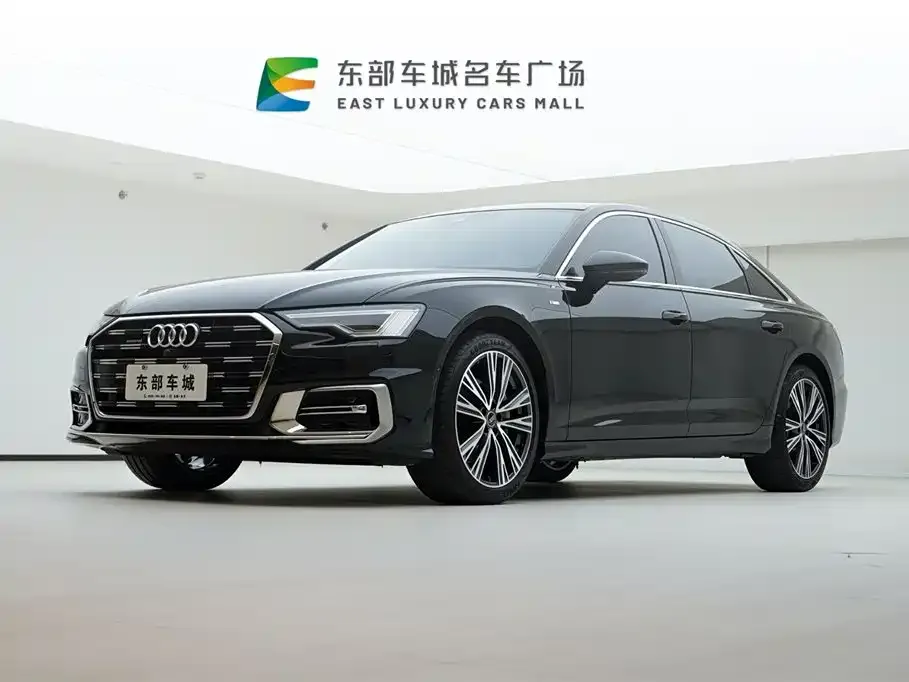 Audi A6L — фото 1