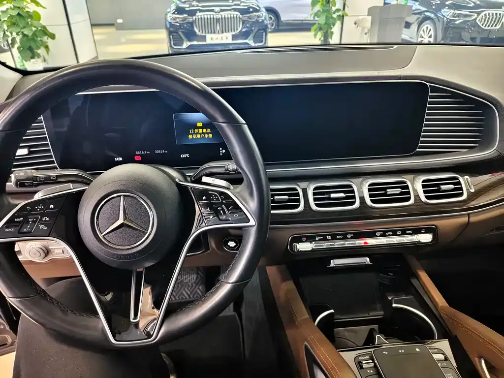 Mercedes-Benz GLE — фото 10