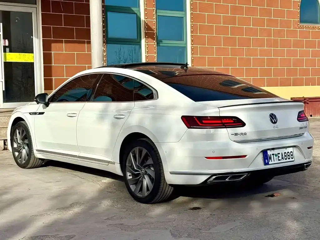Volkswagen CC — фото 5