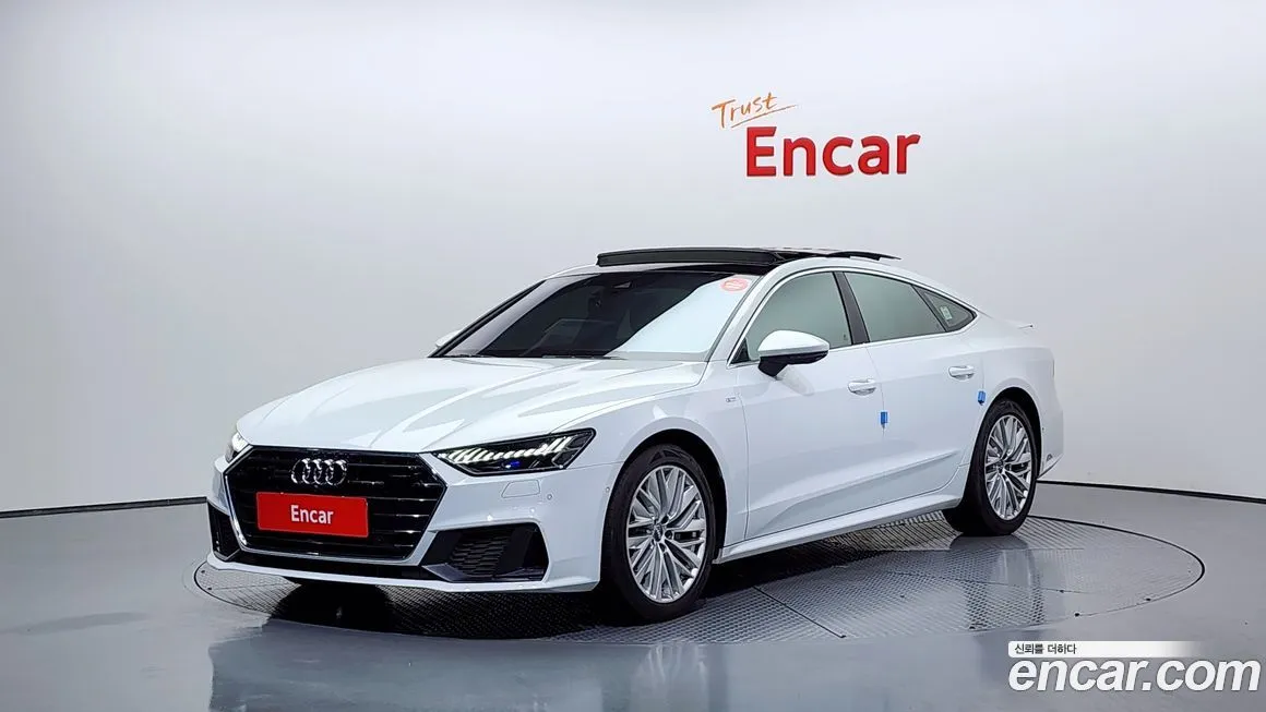 Audi A7 — фото 1