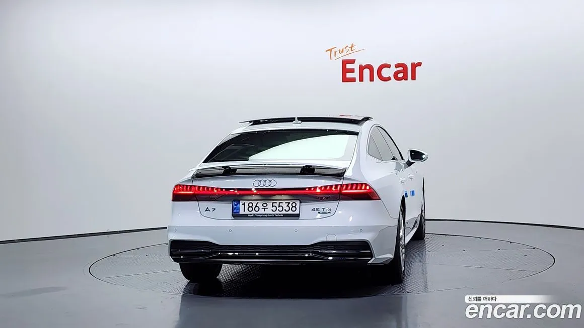 Audi A7 — фото 4
