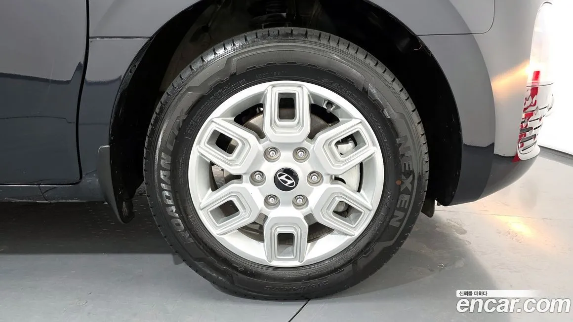 Hyundai Staria — фото 10