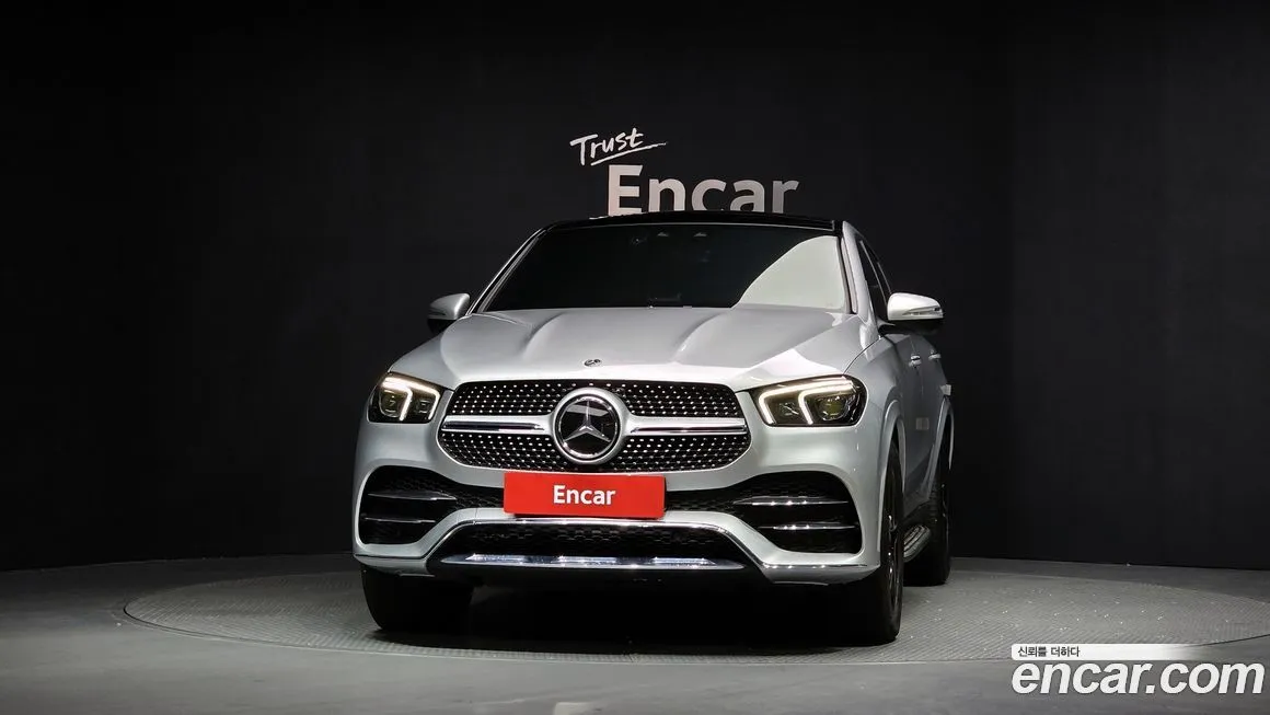 Mercedes-Benz GLE-Class — фото 8