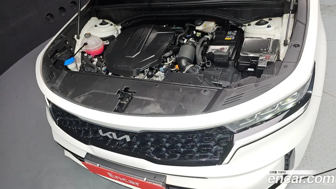Kia Sorento — фото 7