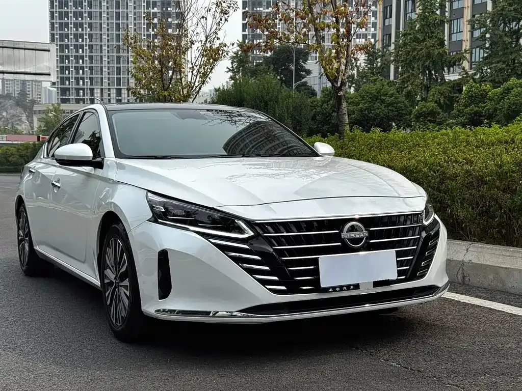 Nissan Teana — фото 4