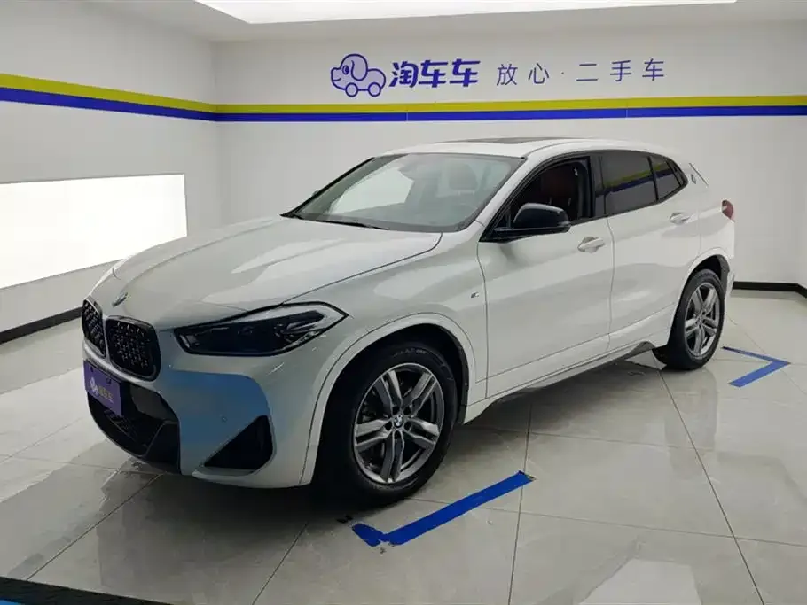 BMW X2 — фото 1