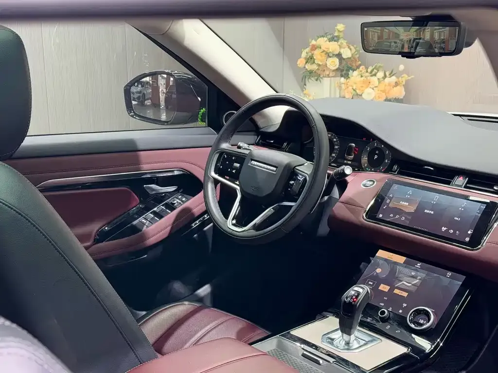 Land Rover Evoque — фото 7