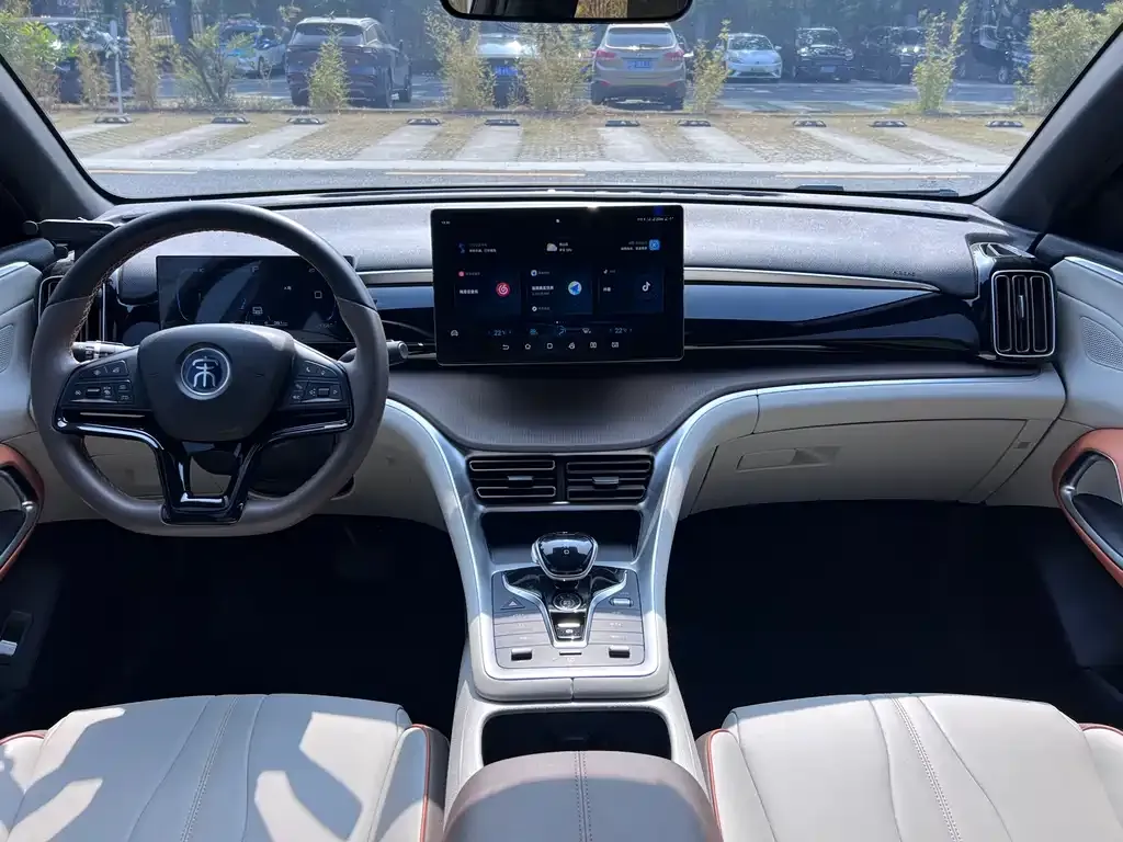 BYD Pro New Energy — фото 7