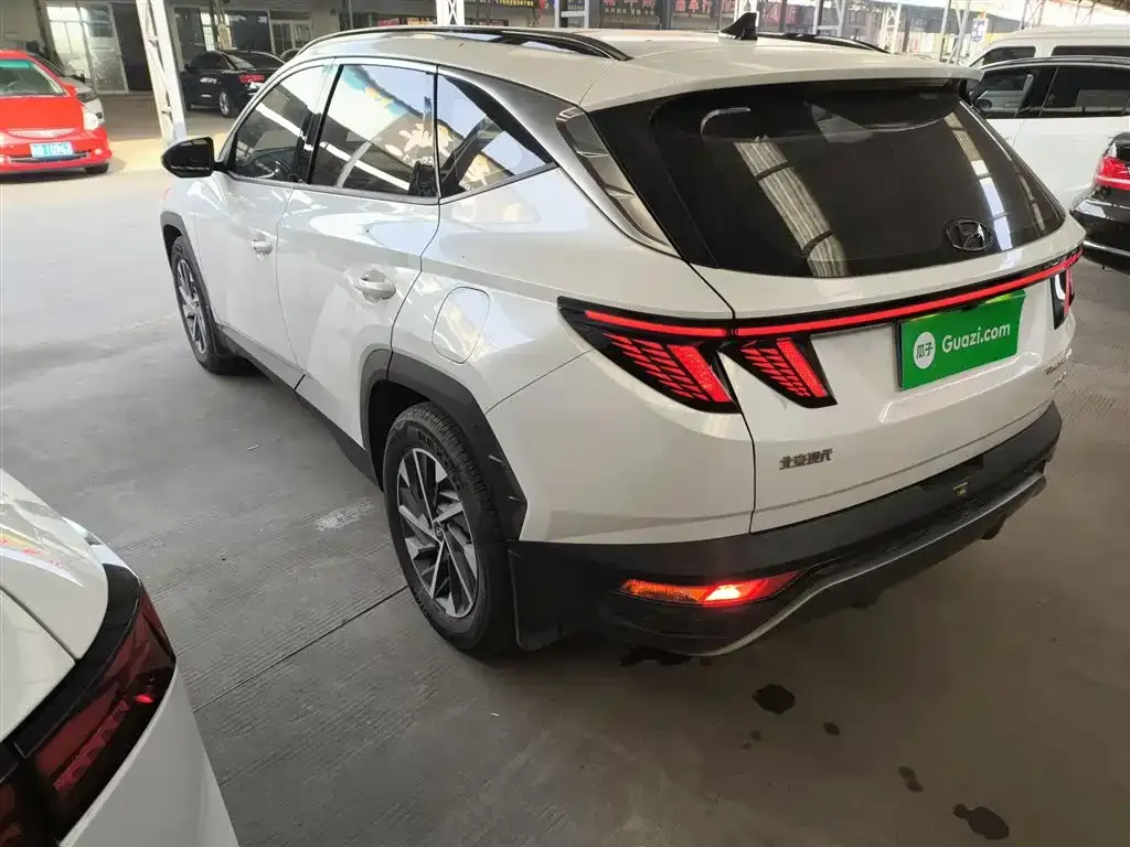 Hyundai Tucson — фото 4