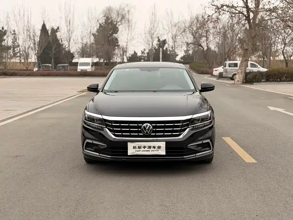 Volkswagen Passat — фото 9