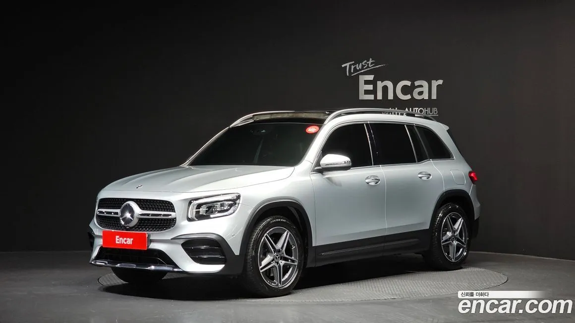 Mercedes-Benz GLB-Class — фото 1