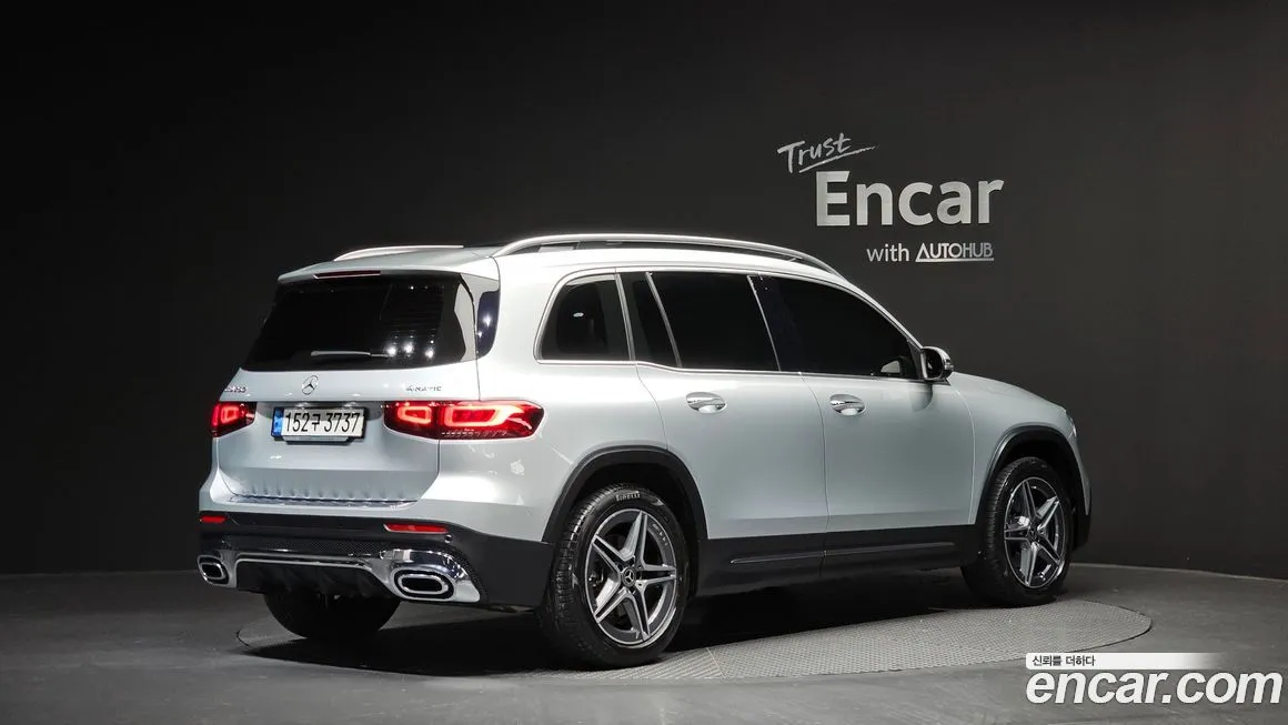 Mercedes-Benz GLB-Class — фото 4