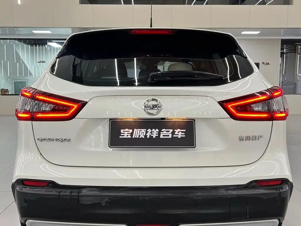 Nissan Qashqai — фото 3