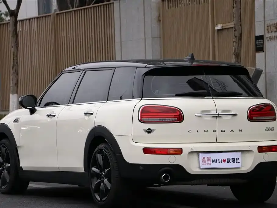 MINI Clubman — фото 8