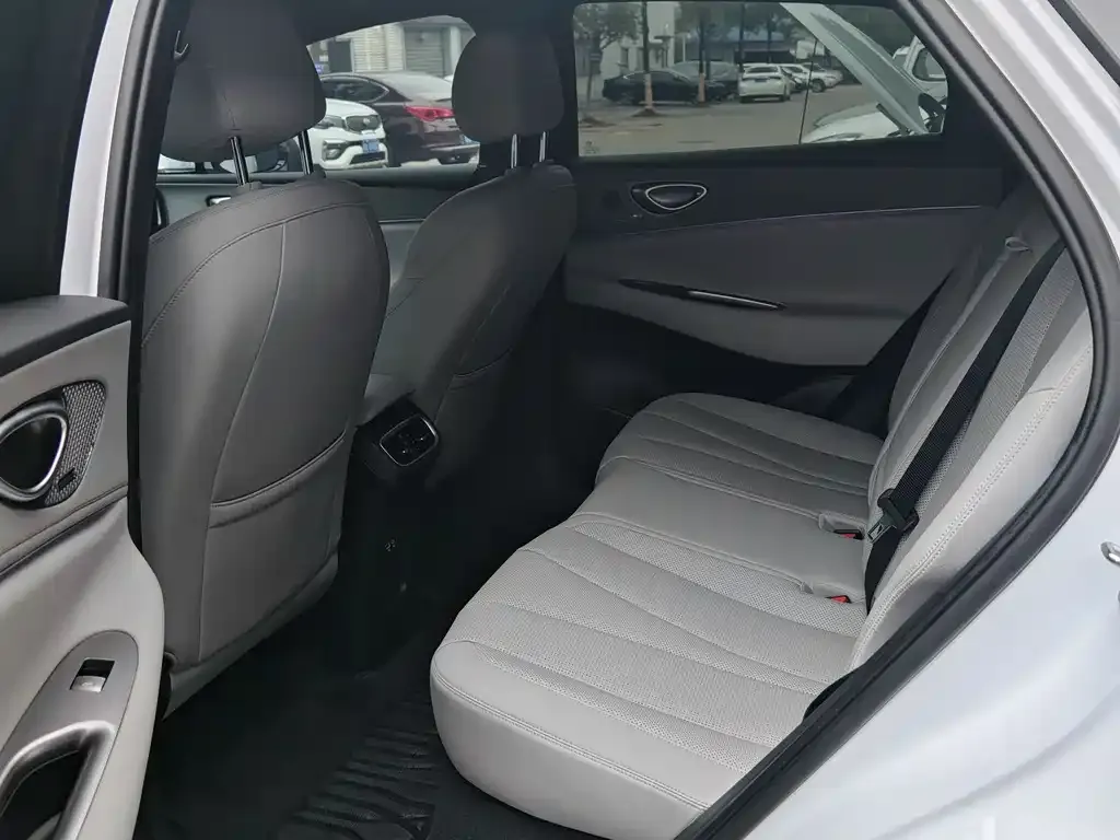 BYD Seal 06 — фото 6