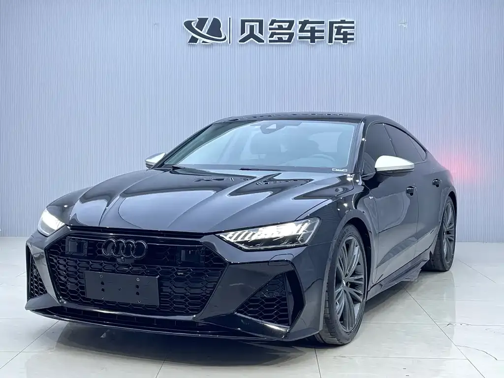 Audi A7 — фото 1